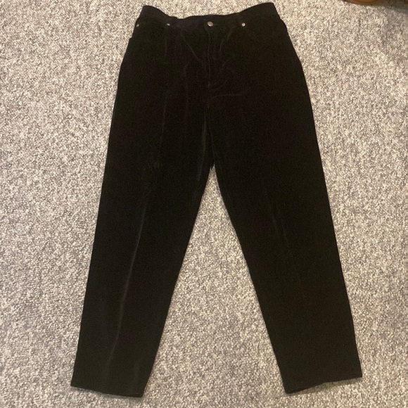 Jones New York Pants - Vintage Black Velvet Straight Leg Pants
